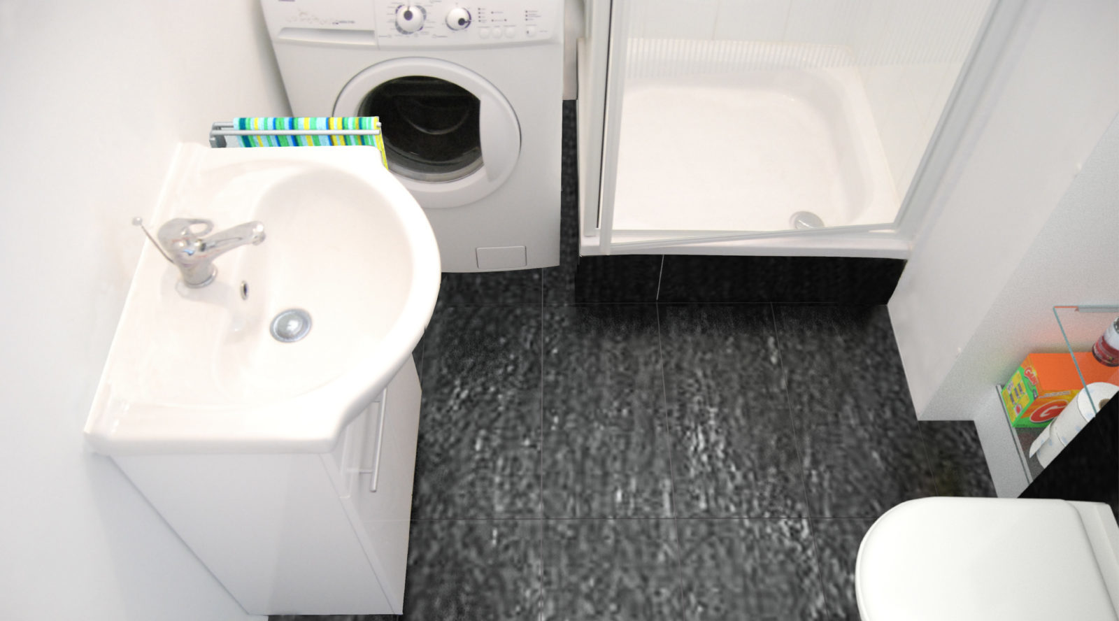 Mikro łazienka z pralką