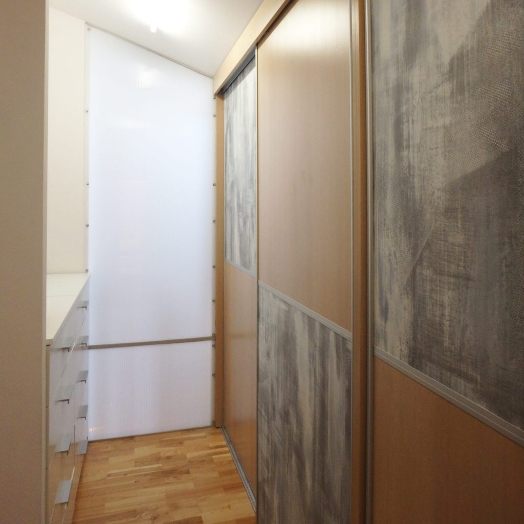 Ścianka z poliwęglanu komorowego